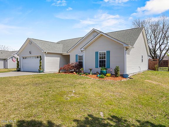 4th image of 2502 Newry Lane