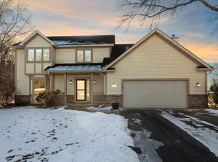 9061 Jareau Ave S, Cottage Grove, MN 55016