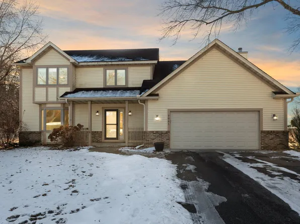 9061 Jareau Ave S, Cottage Grove, MN 55016