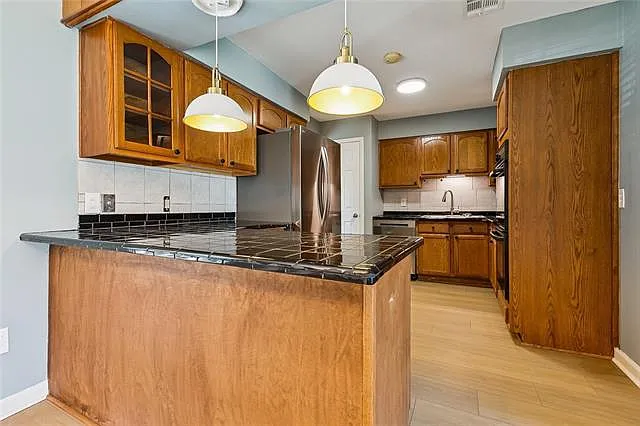 3504 James Dr — Photo 13