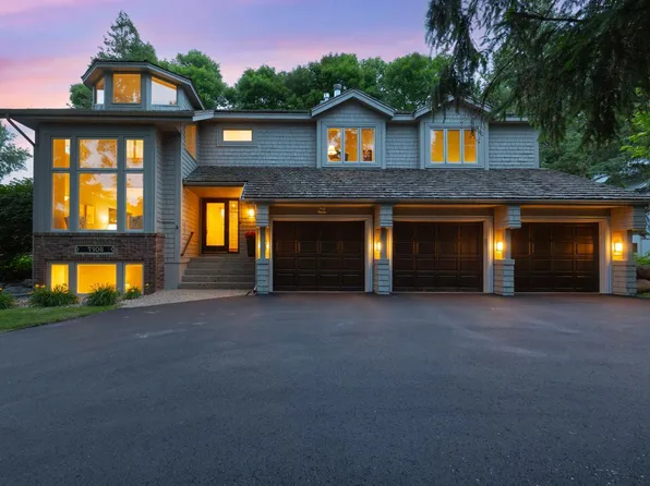 7708 Stonewood Ct, Edina, MN 55439