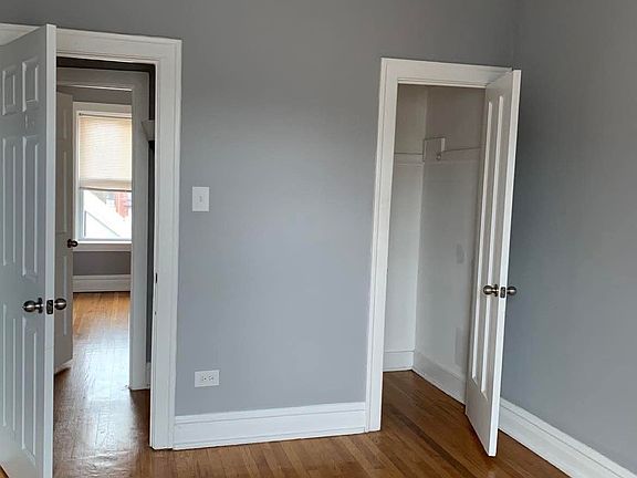 4th image of 3649 N Leclaire Ave #1