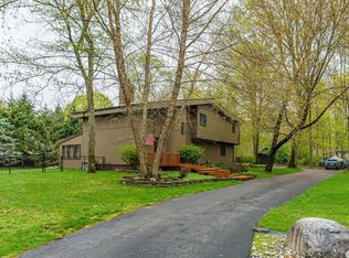 43 Schermerhorn Rd, Cohoes, NY 12047