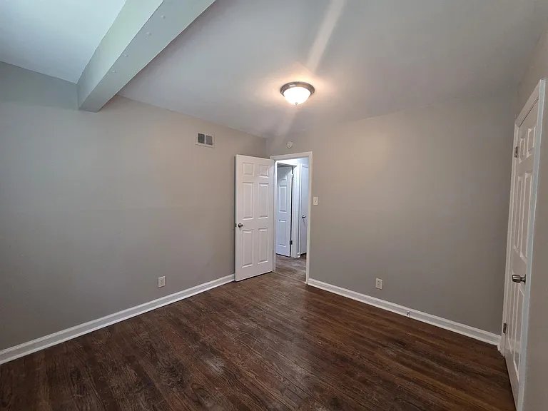 1486 Patterson St — Photo 12