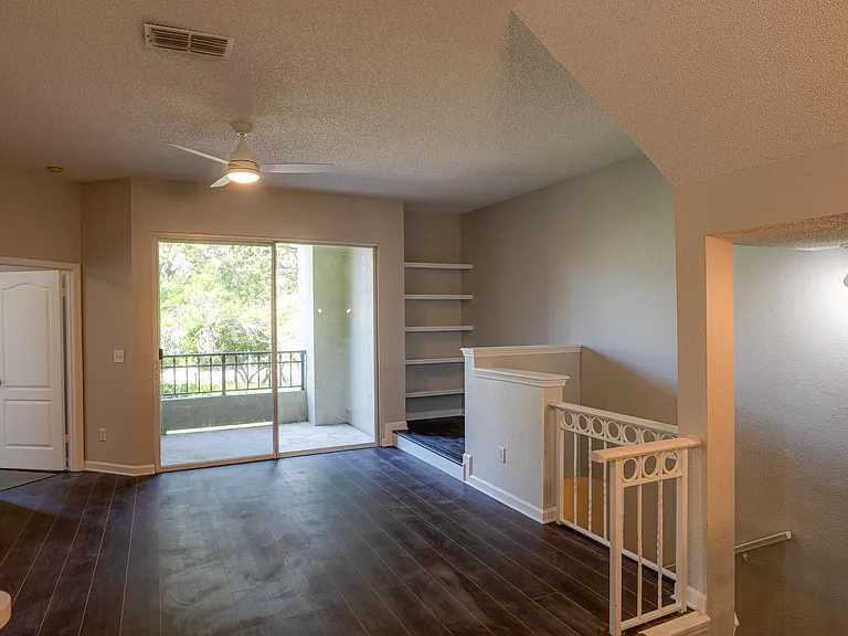 717 Mainsail Dr — Photo 6