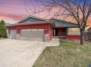 2300 S June Ave, Sioux Falls, SD 57106