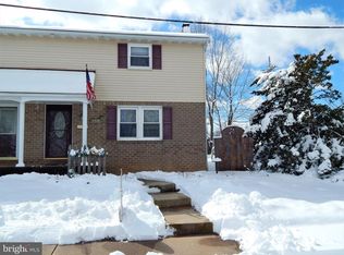 450 W Maple St, Dallastown, PA 17313