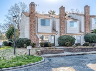 10901 Carmel Crossing Rd, Charlotte, NC 28226