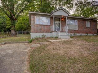 1640 Barrington Ln, Birmingham, AL 35215