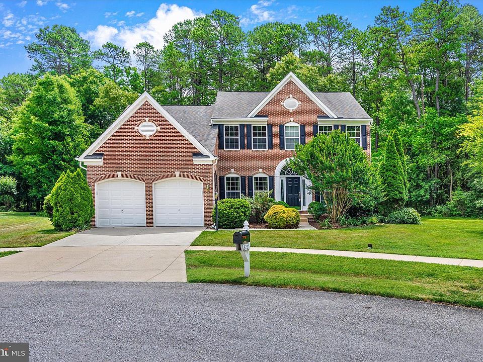 1st image of 8225 Anglers Edge Ct