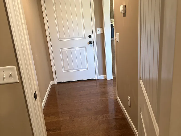 4751 Ellen Cir — Photo 12