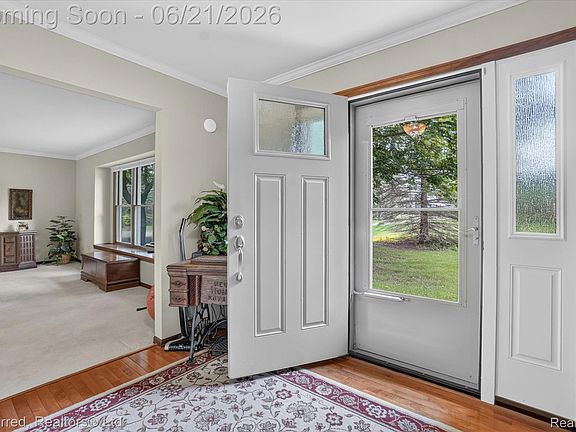 5th image of 9065 E Richfield Rd