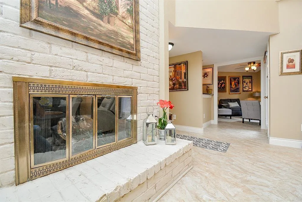 2 bed, 2.5 bath, 1802 sqft, $2,900 — Photo 4
