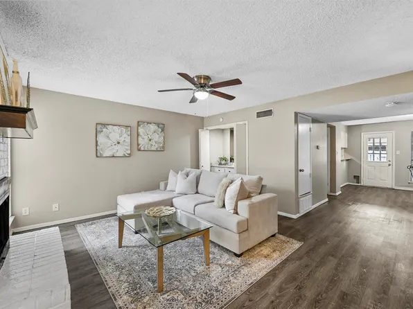 2401 Long Ridge Ln, Arlington, TX 76014