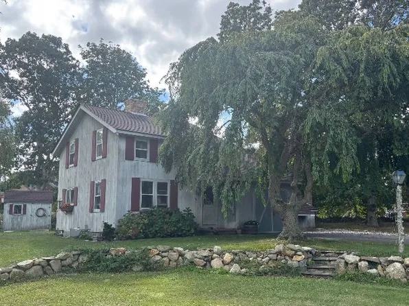 76 Norton Orchard Rd, Edgartown, MA 02539