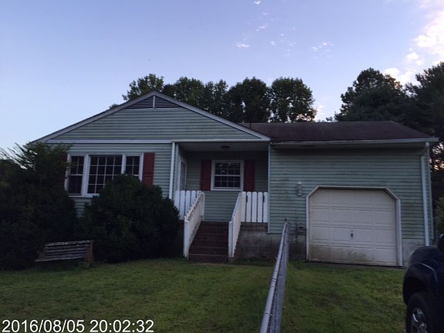1st image of 17351 Wedgewood Dr