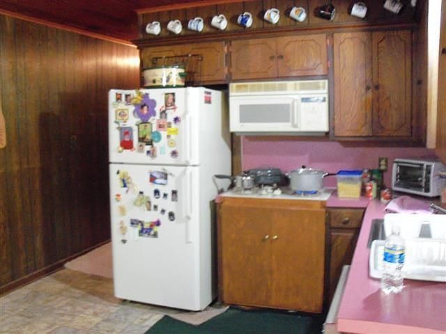 2nd image of 1237 E Main St