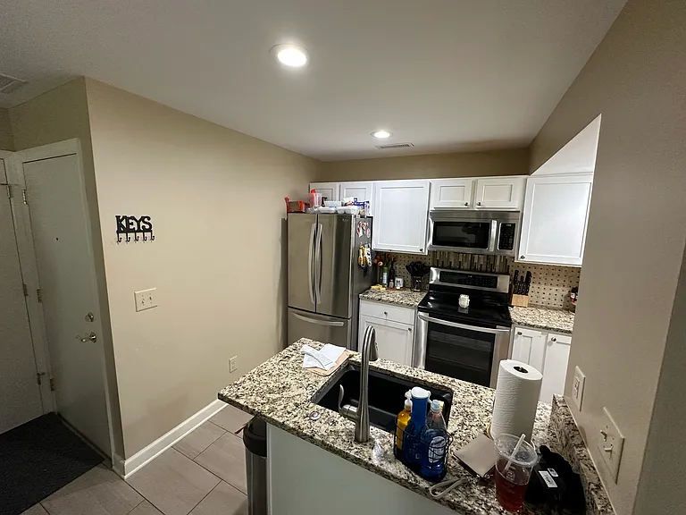 1070 Merrimar Cir S #C — Photo 3