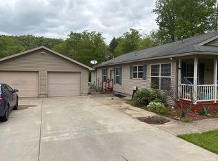 1296 Indian Crk, Eldred, PA 16731