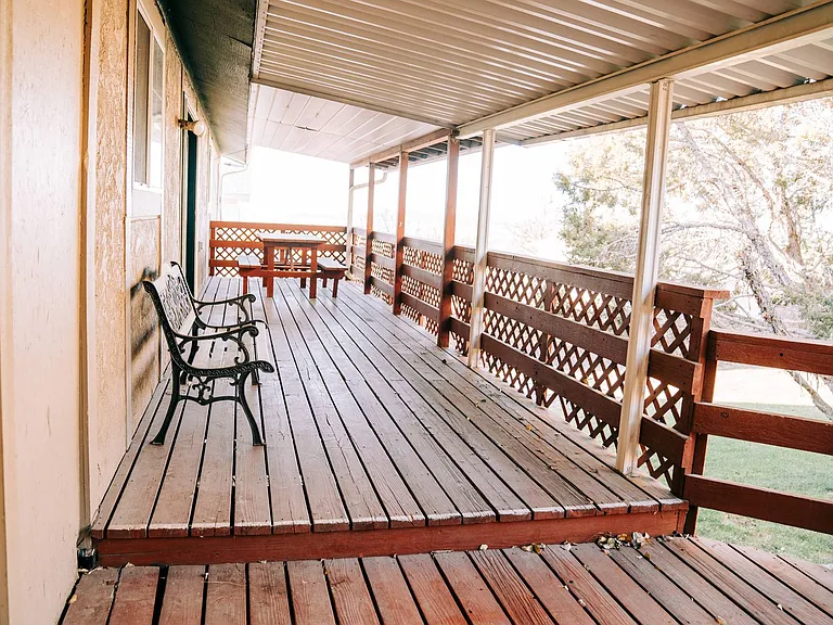 2170 W Meadow St — Photo 15