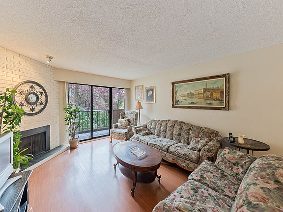 2nd image of 2299 E 30th Ave #204