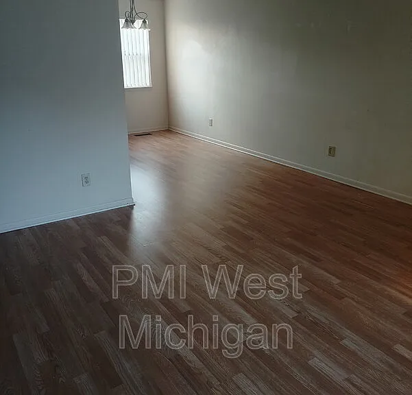 4258 Bond Ave #1 — Photo 3
