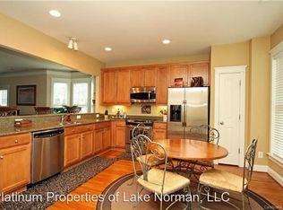 823 Cattaloochee Ln, Huntersville, NC 28078