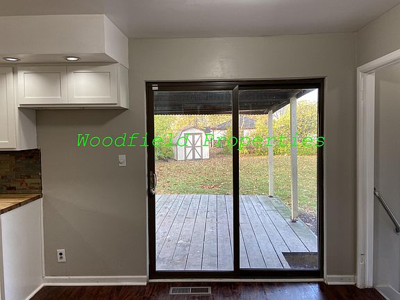 5th image of 27271 Pembroke Dr