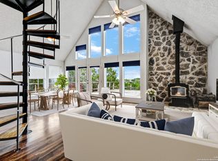 373 Treasure Hills Rd, Kerrville, TX 78028