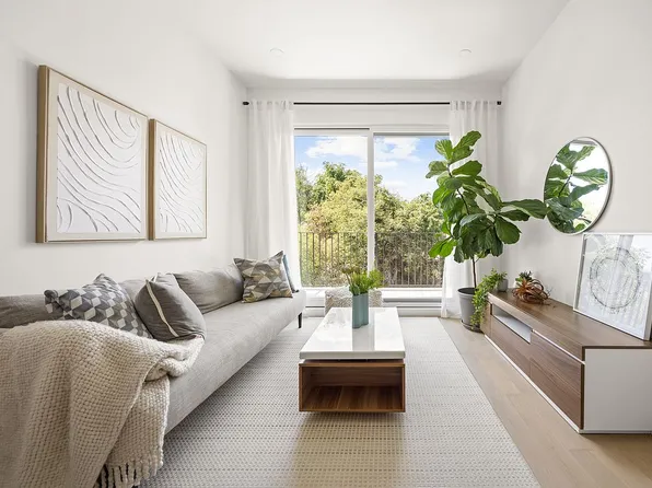 48 Stanhope St #4F, Brooklyn, NY 11221