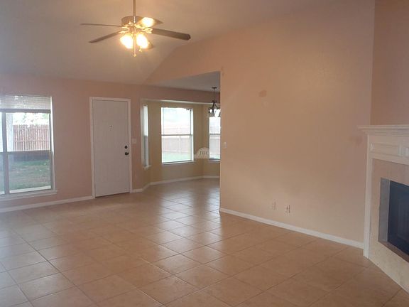 4th image of 507 Lisa Ln