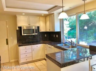 15 Corte Mateo, Moraga, CA 94556