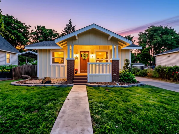 917 E Lacrosse Ave, Spokane, WA 99207