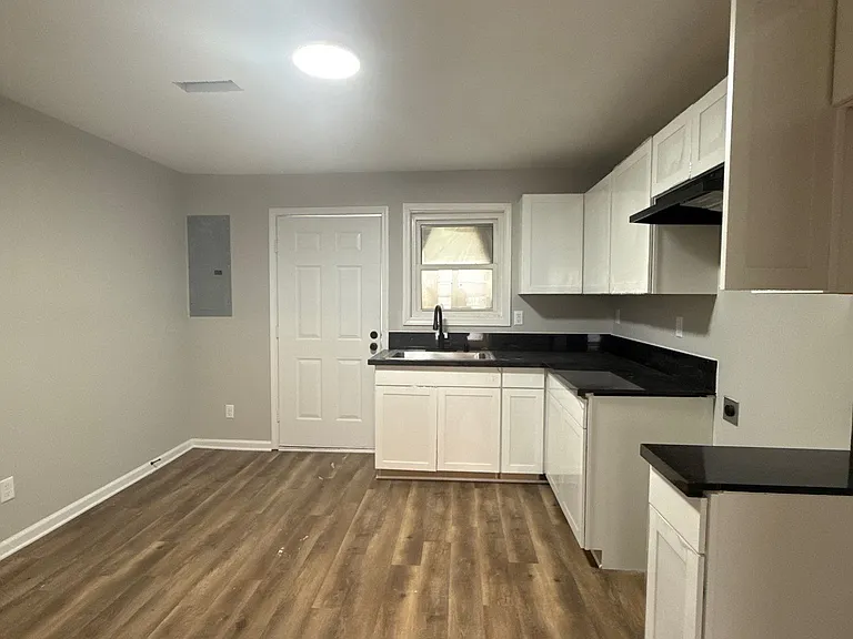 920 N Monroe Ave #3 — Photo 9