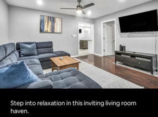 10248 W Bungalow Pkwy, West Allis, WI 53214