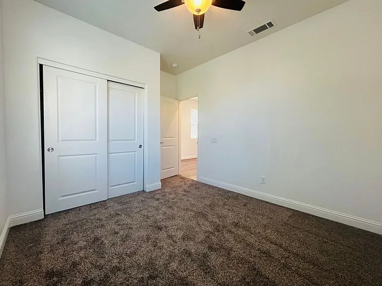 1172 Fox Field Ln — Photo 14