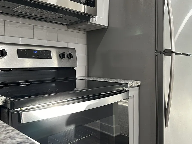 Tysons Glen Apartments and Townhomes — Photo 23