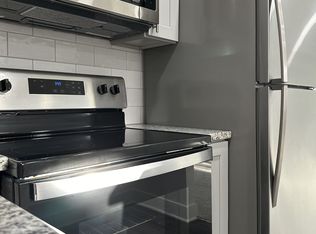 Tysons Glen Apartments and Townhomes, Falls Church, VA 22043