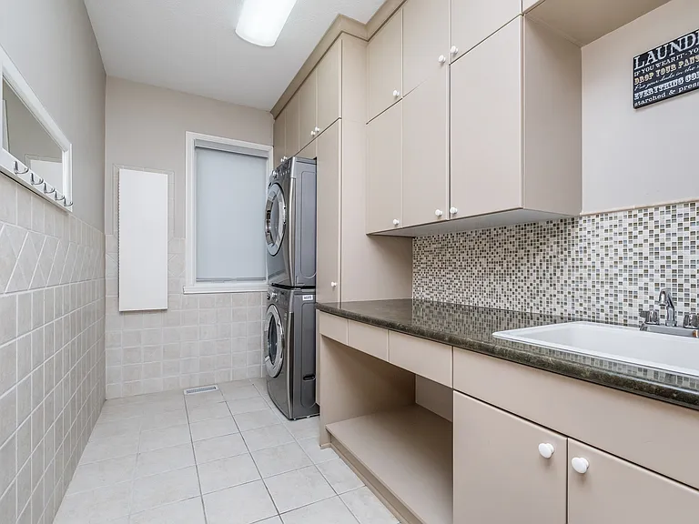 13621 Singletree Ct — Photo 37