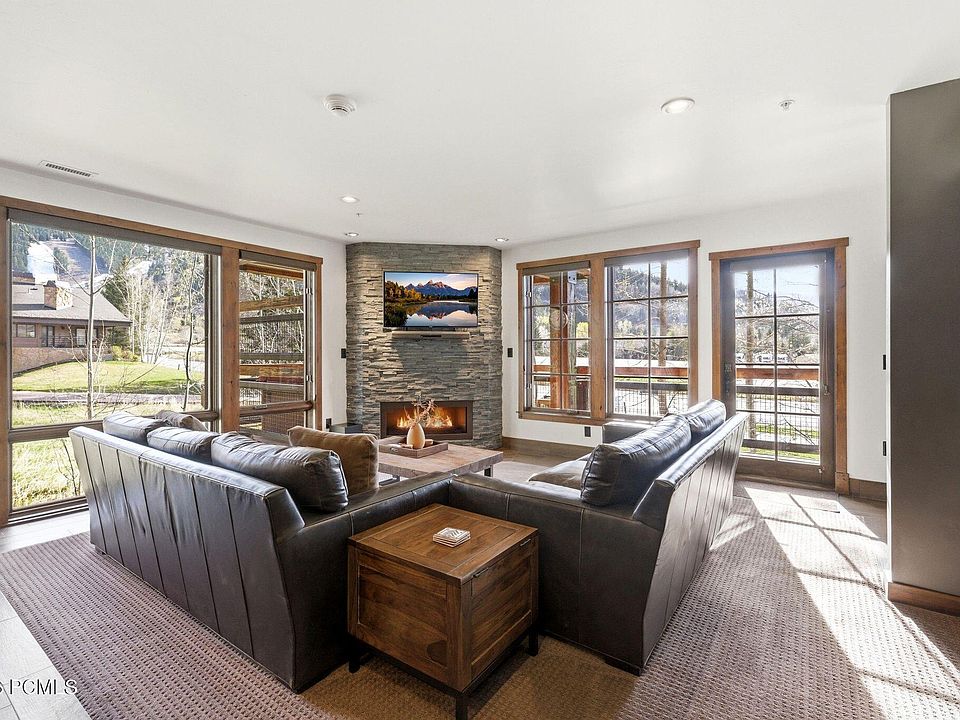 1st image of 2800 Deer Valley Dr #6237