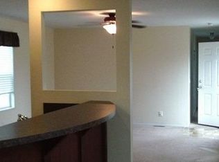 410 W Aberdeen Dr, Holland, OH 43528