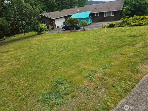 9311 Peacock Hill Avenue, Gig Harbor, WA 98332