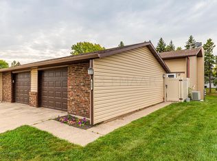 655 Beech Ln, Moorhead, MN 56560