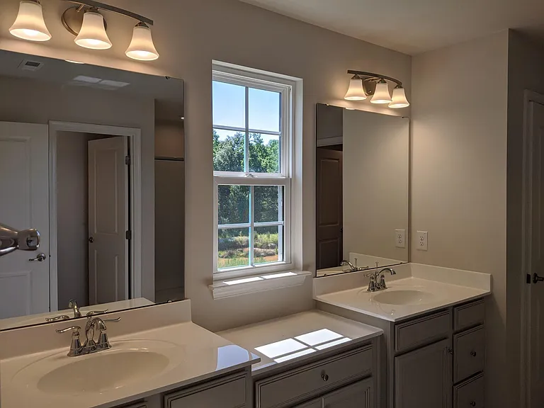 Master Bath - Vanity