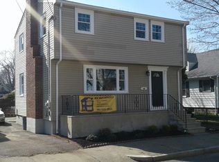 35 Andrew St, Malden, MA 02148
