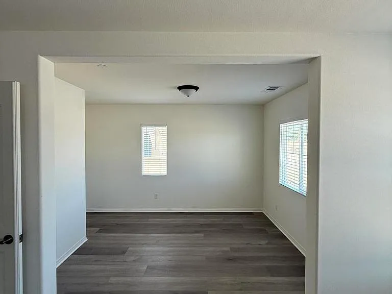 8305 Sunset Hills Pl — Photo 11