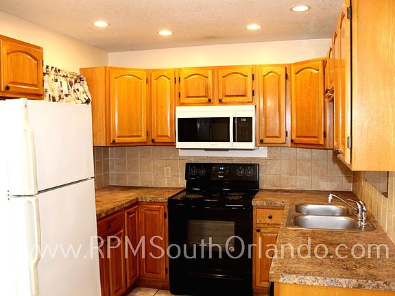 2nd image of 103 Mexicali Ave
