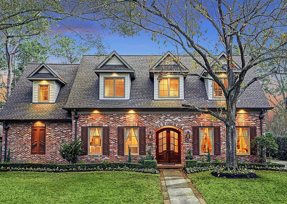 1st image of 12119 Old Oaks Dr