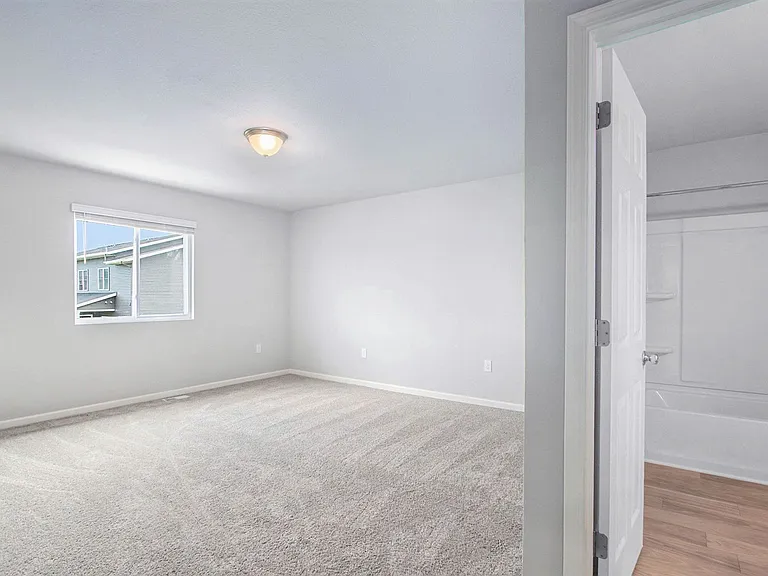 123 Mackenzie St — Photo 12