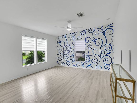 5th image of 1279 Tahiti Cir